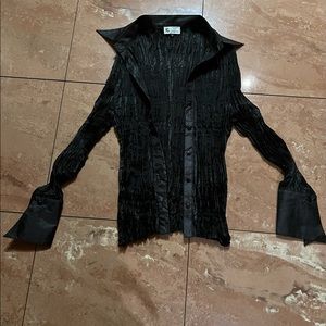 FU Collection Accordion pointy collar button down blouse